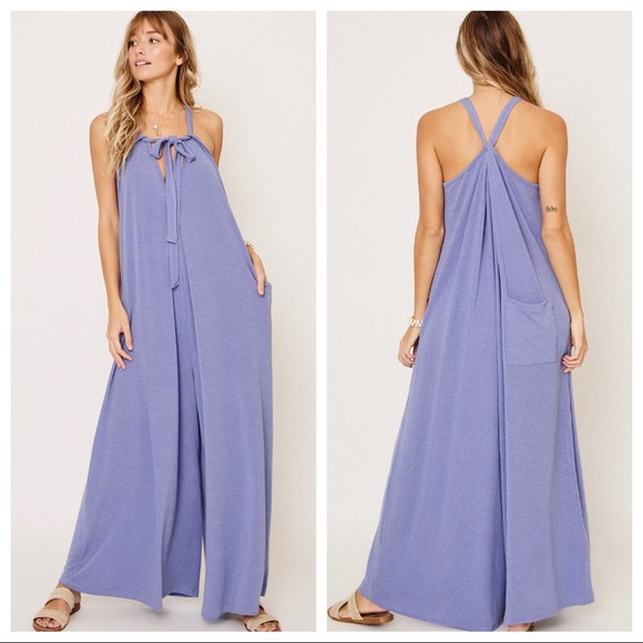 12 ✨Most Fabulous Tie Shoulder Jumpsuit - Picture 2 of 4